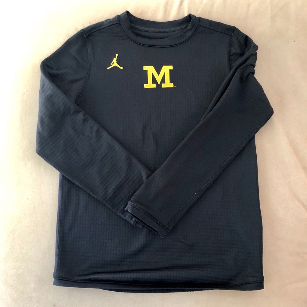 Long sleeve Air Jordan Michigan shirt
